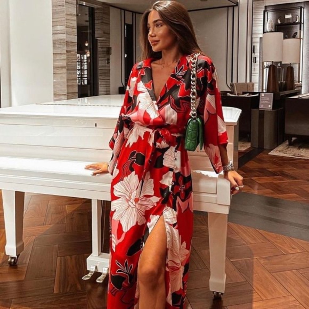 Zara Red Floral Kimono Dress Size Medium